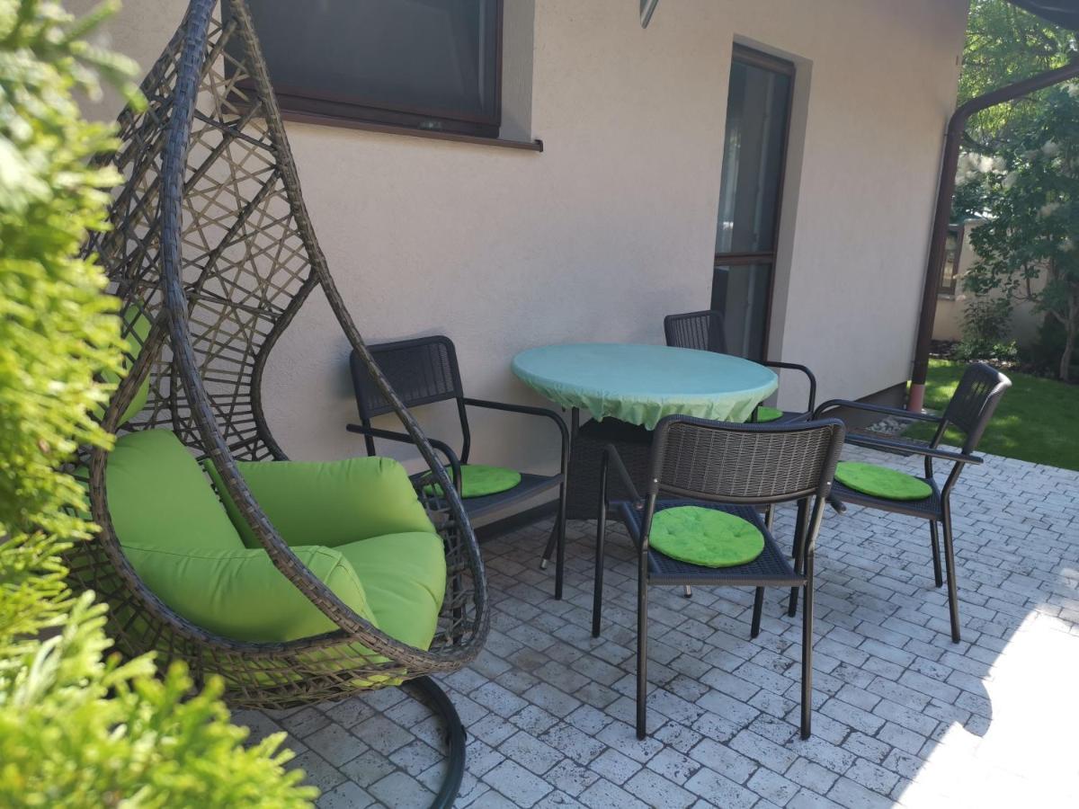 Panyi Apartman Шіофок Екстер'єр фото